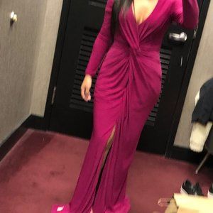 Vince Camuto Twist Front Long Sleeve Gown (Size 2)